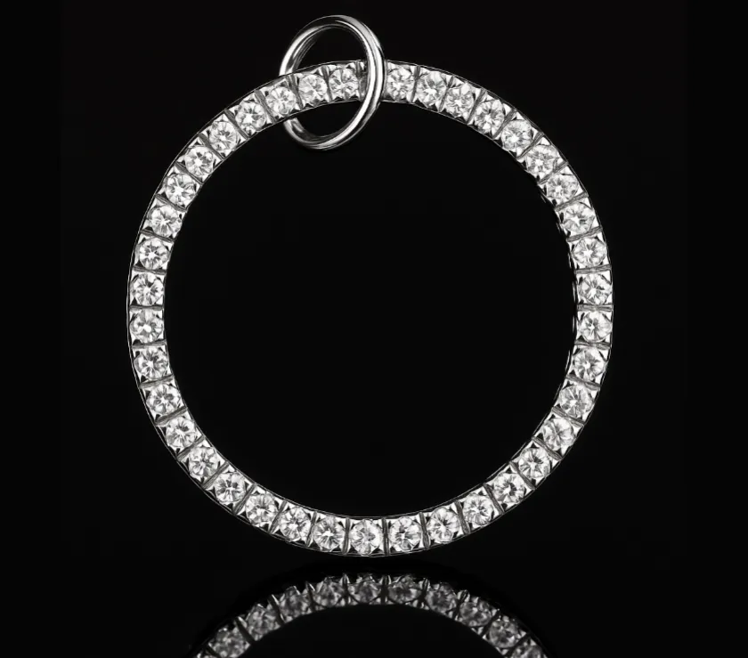 Vendome Aoyama 14K Diamond Round Circle Pendant Style Vintage