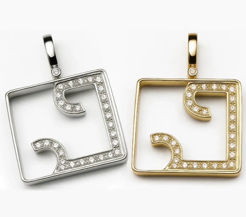 Vendome Aoyama 18K Diamond Round Curve Antique Square Pendant